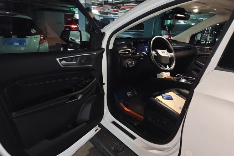 Used Ford Edge 2021 Facelifted PLUS EcoBoost 245 Two-Wheel Drive XLT 7-Seater Driver Seat