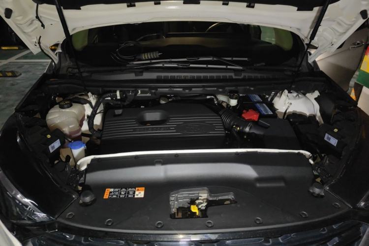 Used Ford Edge 2021 PLUS EcoBoost 245 Two-Wheel-Drive Titanium 7-Seater Engine Bay