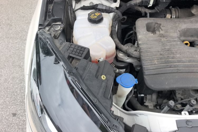 Used Ford Edge 2021 PLUS EcoBoost 245 Two-Wheel-Drive Titanium 7-Seater Engine Bay Right