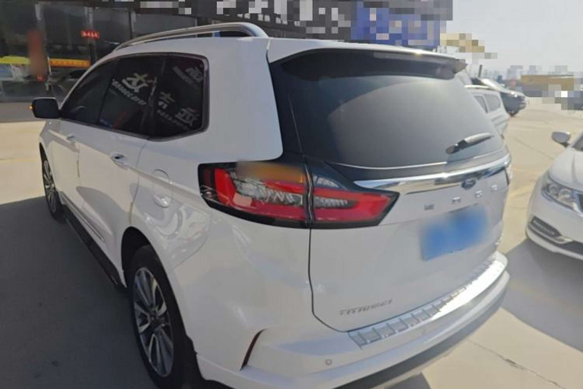 Used Ford Edge 2021 Facelifted PLUS EcoBoost 245 Two-Wheel Drive XLT 7-Seater Exterior 2