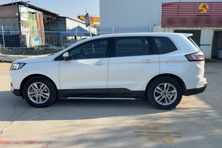 Used Ford Edge 2021 PLUS EcoBoost 245 Two-Wheel-Drive Elite 5-Seater Exterior 2