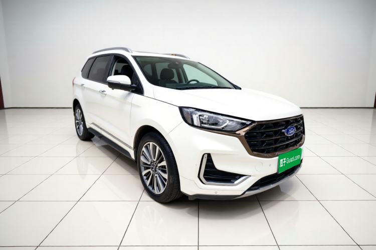 Used Ford Edge 2021 PLUS EcoBoost 245 Two-Wheel-Drive Titanium 7-Seater Exterior 2