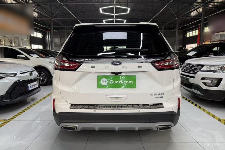 Used Ford Edge 2021 PLUS EcoBoost 245 Two-Wheel-Drive Platinum Edition 5 Seats Exterior 4