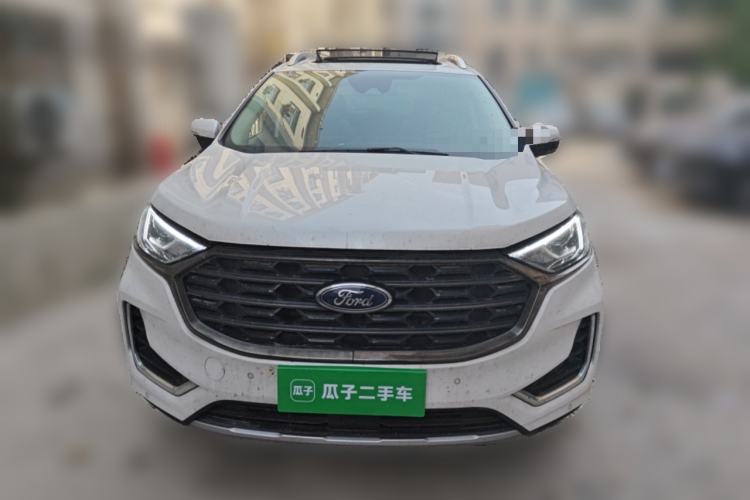 Used Ford Edge 2021 PLUS EcoBoost 245 Two-Wheel-Drive Titanium 7-Seater Front