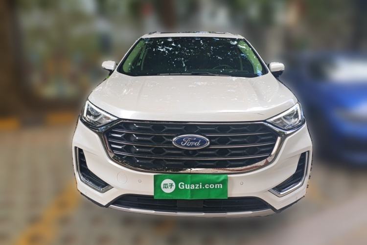 Used Ford Edge 2021 PLUS EcoBoost 245 Two-Wheel-Drive Titanium 7-Seater Front