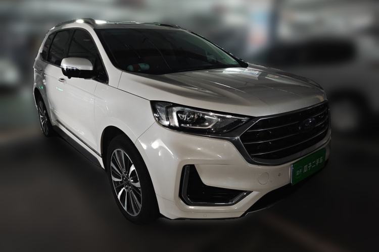 Used Ford Edge 2021 Facelifted PLUS EcoBoost 245 Two-Wheel Drive XLT 7-Seater Front Right 45 Deg