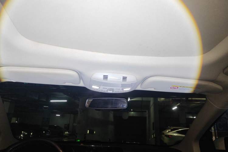 Used Ford Edge 2021 PLUS EcoBoost 245 Two-Wheel-Drive Titanium 7-Seater Headliner