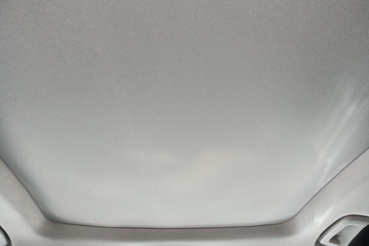 Used Ford Edge 2021 PLUS EcoBoost 245 Two-Wheel-Drive Titanium 7-Seater Headliner