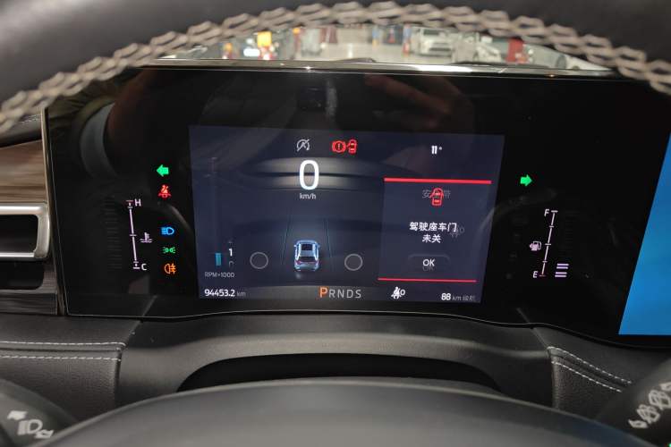 Used Ford Edge 2021 PLUS EcoBoost 245 Two-Wheel-Drive Titanium 7-Seater Instrument Cluster
