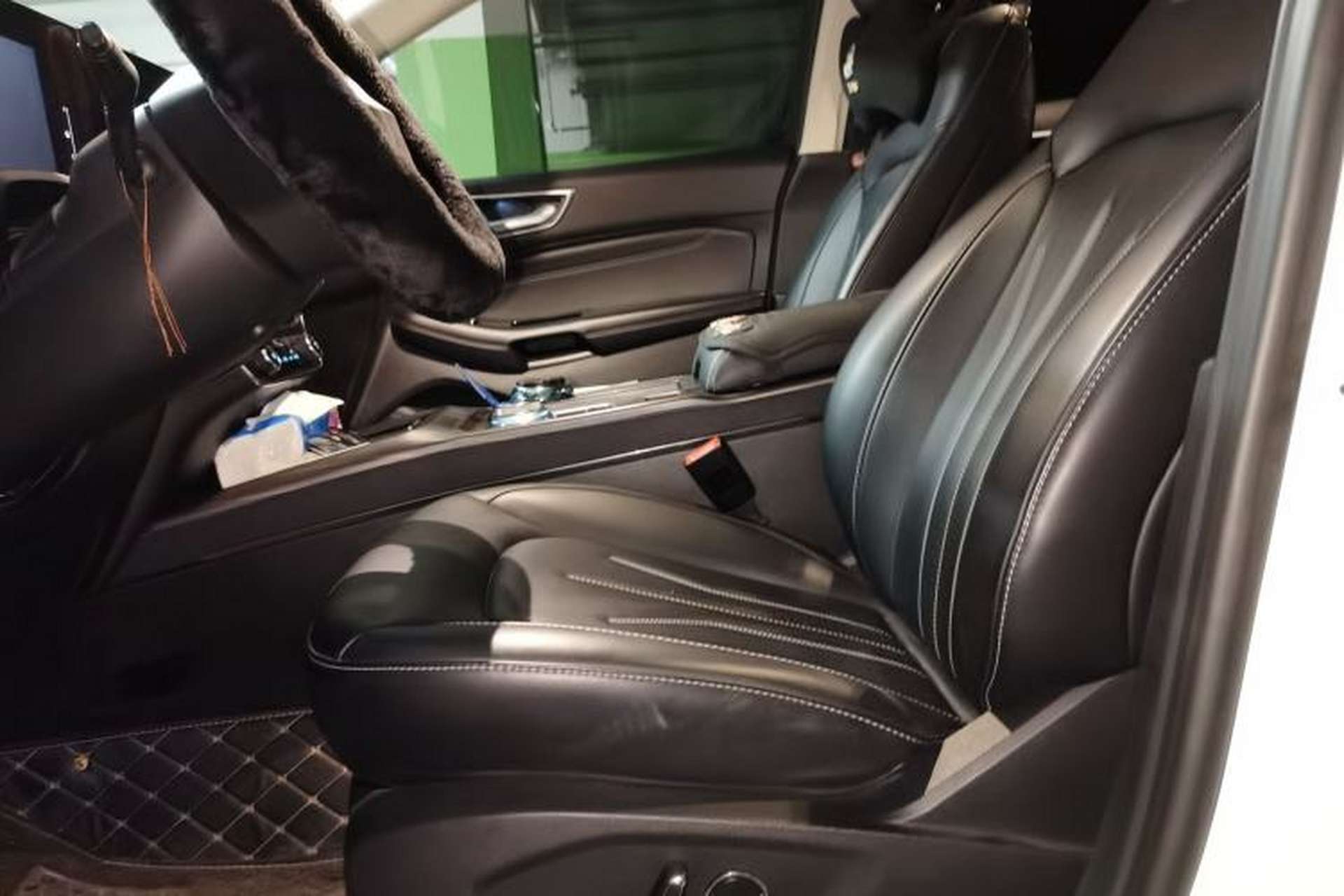 Used Ford Edge 2021 PLUS EcoBoost 245 Two-Wheel-Drive Titanium 7-Seater Left Front Seat