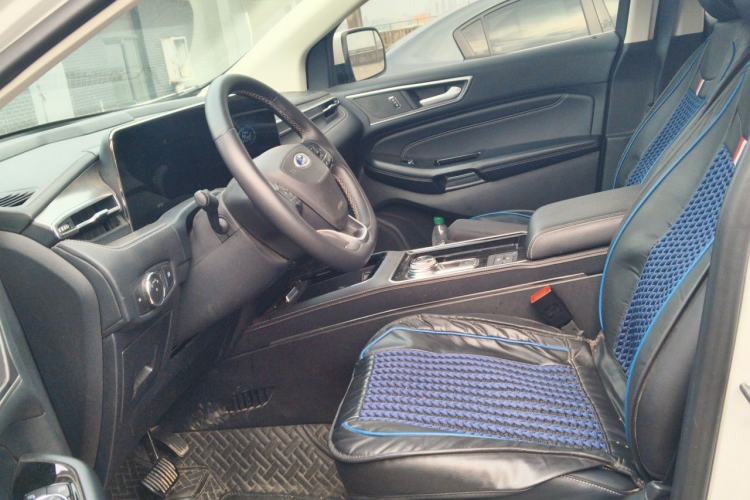 Used Ford Edge 2021 PLUS EcoBoost 245 Two-Wheel-Drive Platinum Edition 5 Seats Left Front Seat