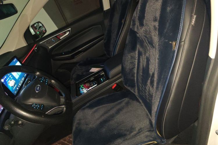 Used Ford Edge 2021 PLUS EcoBoost 245 Two-Wheel-Drive Titanium 7-Seater Left Front Seat
