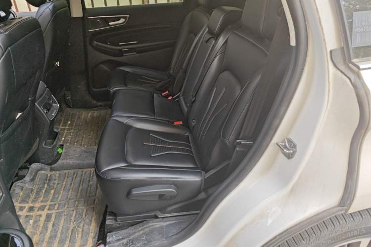 Used Ford Edge 2021 PLUS EcoBoost 245 Two-Wheel-Drive Titanium 7-Seater Left Rear Seat