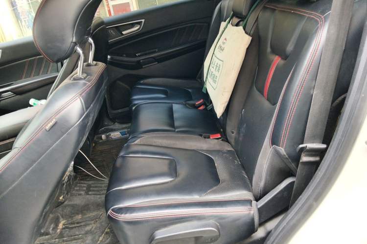 Used Ford Edge 2021 PLUS EcoBoost 245 4x4 ST-Line 7-Seater Left Rear Seat