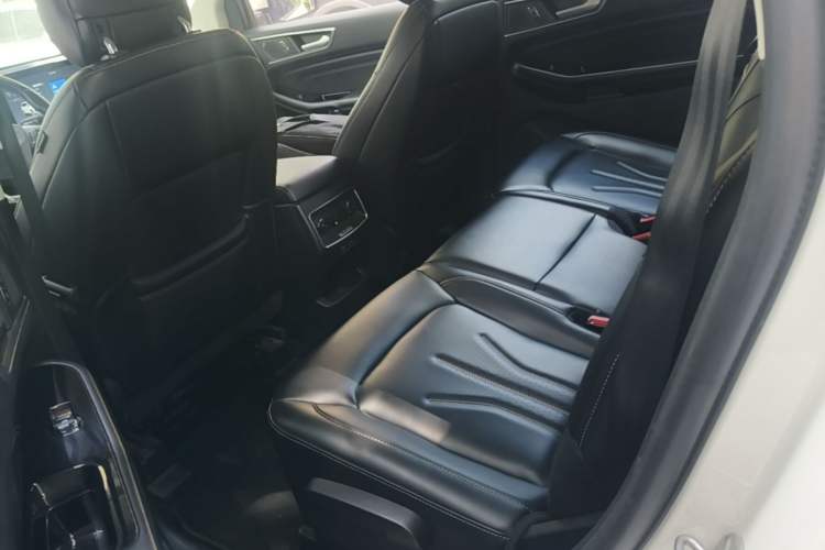 Used Ford Edge 2021 PLUS EcoBoost 245 Two-Wheel-Drive Titanium 7-Seater Left Rear Seat