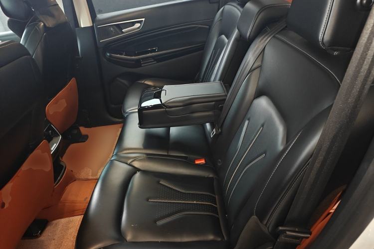 Used Ford Edge 2021 PLUS EcoBoost 245 Two-Wheel-Drive Titanium 7-Seater Left Rear Seat