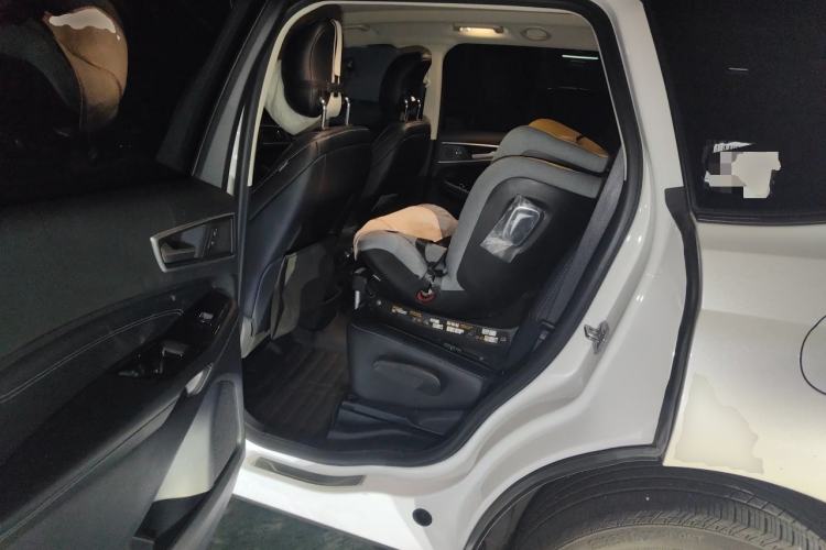 Used Ford Edge 2021 PLUS EcoBoost 245 Two-Wheel-Drive Titanium 7-Seater Left Rear Seat