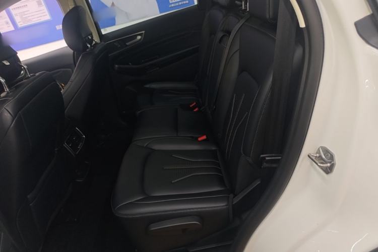 Used Ford Edge 2021 PLUS EcoBoost 245 Two-Wheel-Drive Platinum Edition 5 Seats Left Rear Seat