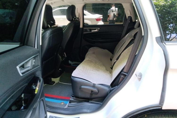 Used Ford Edge 2021 PLUS EcoBoost 245 Two-Wheel-Drive Titanium 7-Seater Left Rear Seat