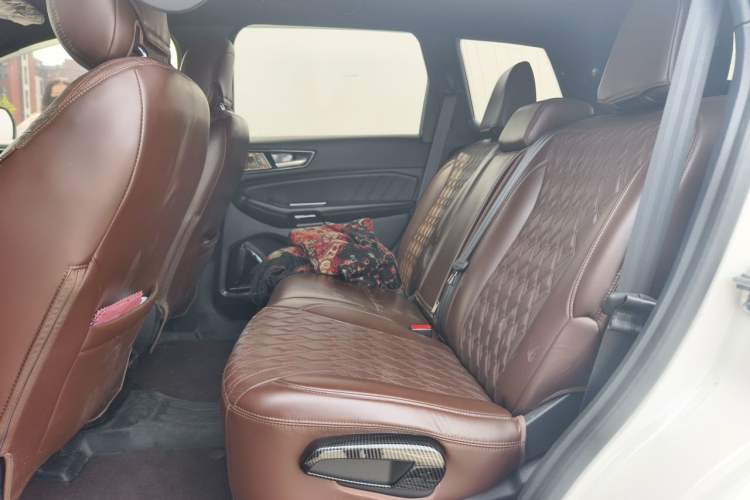 Used Ford Edge 2021 PLUS EcoBoost 245 4x4 ST-Line 7-Seater Left Rear Seat