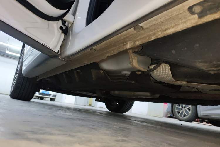 Used Ford Edge 2021 Facelifted PLUS EcoBoost 245 Two-Wheel Drive XLT 7-Seater Left Side Sill