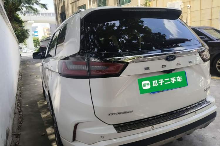 Used Ford Edge 2021 PLUS EcoBoost 245 Two-Wheel-Drive Titanium 7-Seater Rear Left 45 Deg
