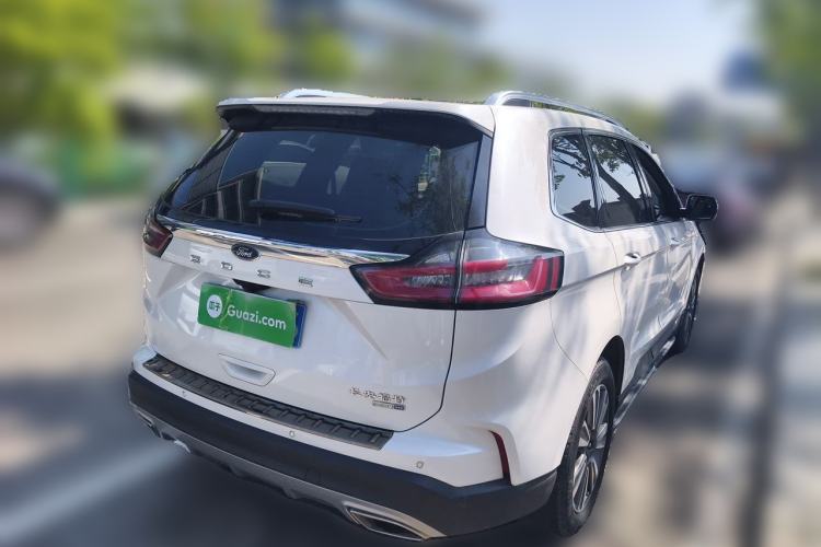Used Ford Edge 2021 PLUS EcoBoost 245 Two-Wheel-Drive Platinum Edition 5 Seats Rear Right 45 Deg