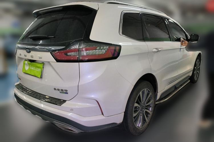 Used Ford Edge 2021 PLUS EcoBoost 245 Two-Wheel-Drive Titanium 7-Seater Rear Right 45 Deg