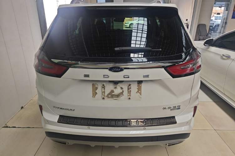 Used Ford Edge 2021 PLUS EcoBoost 245 Two-Wheel-Drive Titanium 7-Seater Rear