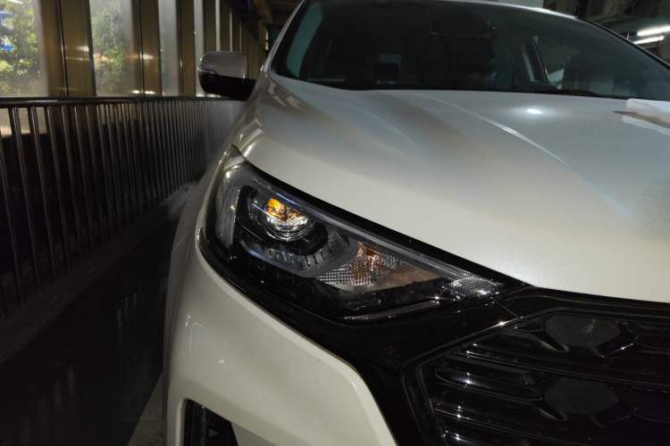 Used Ford Edge 2021 PLUS EcoBoost 245 Two-Wheel-Drive Elite 5-Seater Right Front Headlight