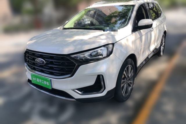 Ford Edge 2021 PLUS EcoBoost 245 Two-Wheel-Drive Platinum Edition 5 Seats d’occasion