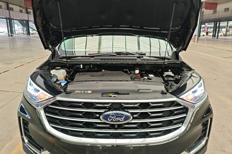Used Ford Edge 2022 PLUS EcoBoost 245 Four-Wheel Drive Platinum Edition 7-Seater Engine Bay