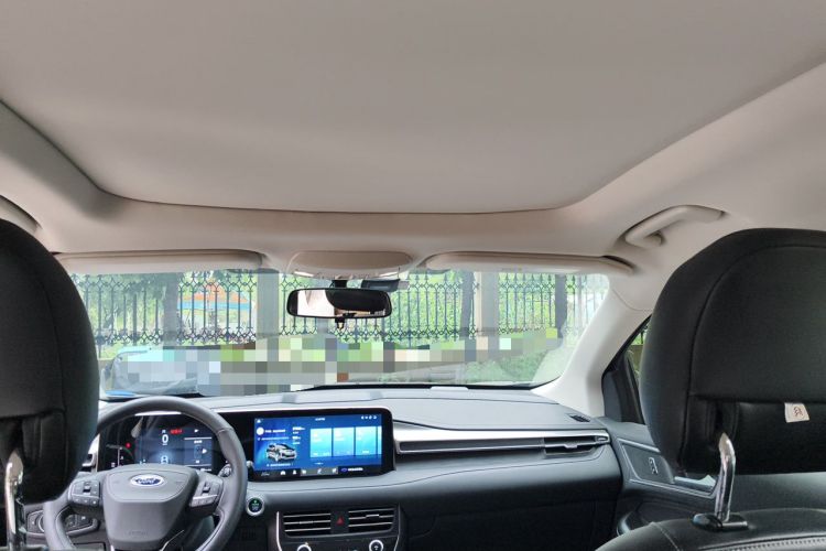 Used Ford Edge 2022 PLUS EcoBoost 245 Four-Wheel Drive Platinum Edition 7-Seater Headliner