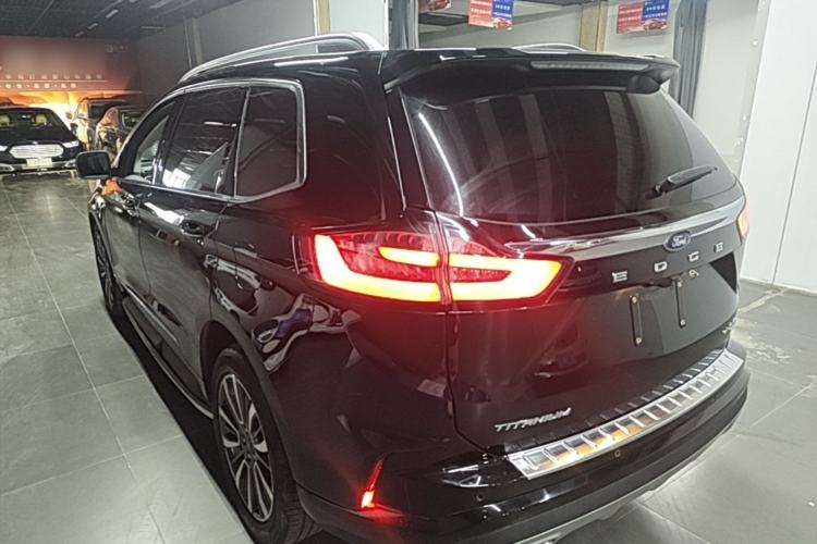 Used Ford Edge 2022 PLUS EcoBoost 245 Four-Wheel Drive Platinum Edition 7-Seater Rear Left 45 Deg