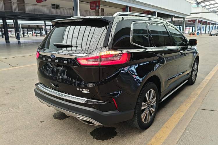 Used Ford Edge 2022 PLUS EcoBoost 245 Four-Wheel Drive Platinum Edition 7-Seater Rear Right 45 Deg
