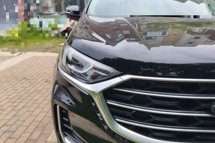 Used Ford Edge 2022 PLUS EcoBoost 245 Four-Wheel Drive Platinum Edition 7-Seater Right Front Headlight