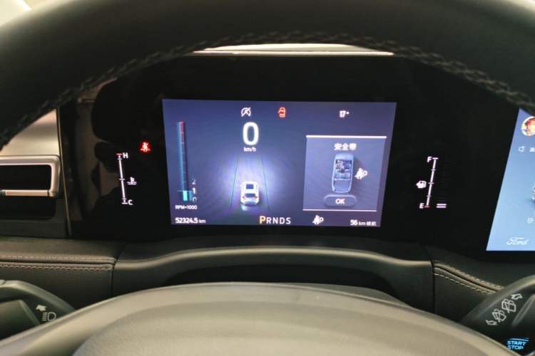 Used Ford Edge 2022 PLUS EcoBoost 245 Four-Wheel Drive Platinum Edition 7-Seater Instrument Cluster