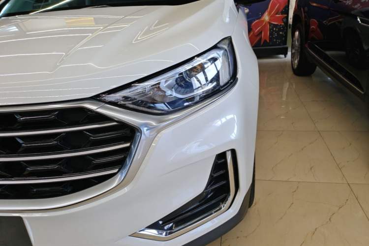Used Ford Edge 2022 PLUS EcoBoost 245 Four-Wheel Drive Platinum Edition 7-Seater Left Front Headlight