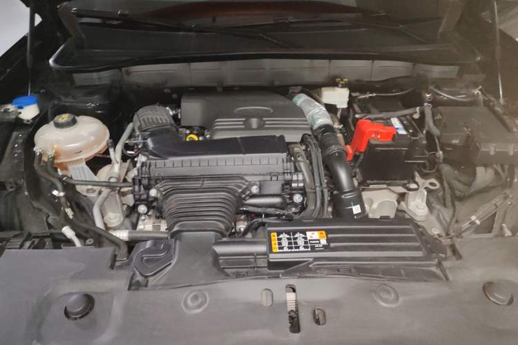 Used Ford Edge 2023 Ford Explorer L 2.0T EcoBoost Four-Wheel Drive 7-Seater Supreme Model Engine Bay