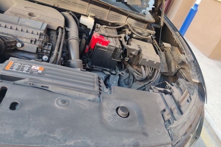 Used Ford Edge 2023 Ford Explorer L 2.0T EcoBoost Four-Wheel Drive 7-Seater Supreme Model Engine Bay Left