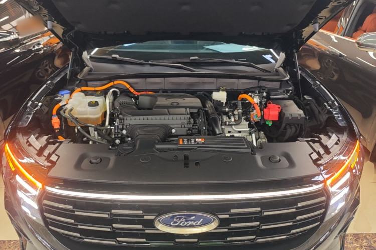Used Ford Edge 2023 Edge L 2.0T EcoBoost E-Hybrid Four-Wheel Drive Seven-Seat Supreme Model Engine Bay