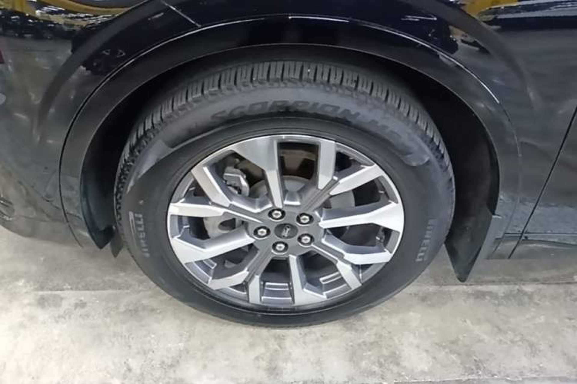 Used Ford Edge 2023 Ford Explorer L 2.0T EcoBoost Four-Wheel Drive 7-Seater Supreme Model Exterior 4
