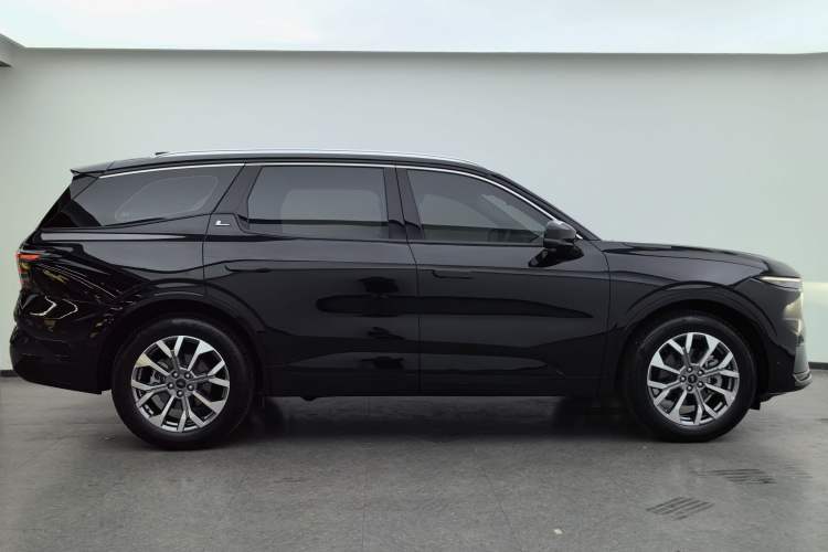Used Ford Edge 2023 Ford Explorer L 2.0T EcoBoost Four-Wheel Drive 7-Seater Supreme Model Exterior 4