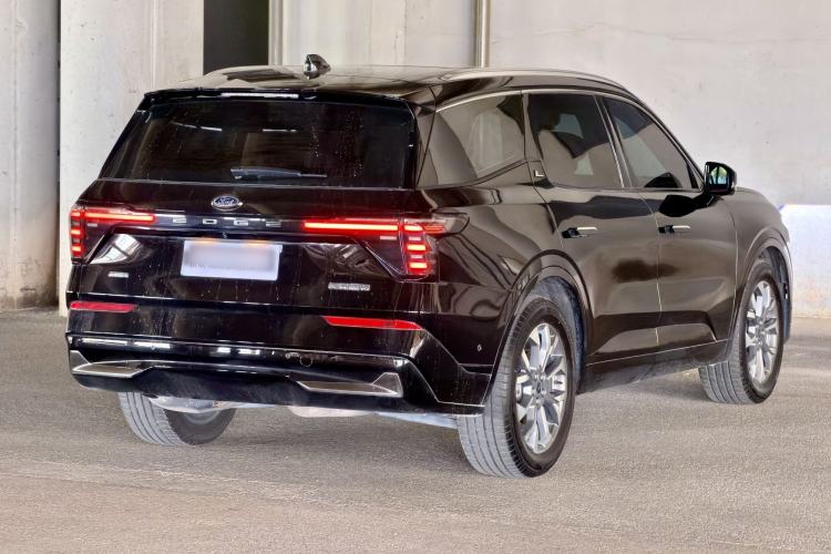Used Ford Edge 2023 Edge L 2.0T EcoBoost E-Hybrid Four-Wheel Drive Seven-Seat Supreme Model Exterior 5
