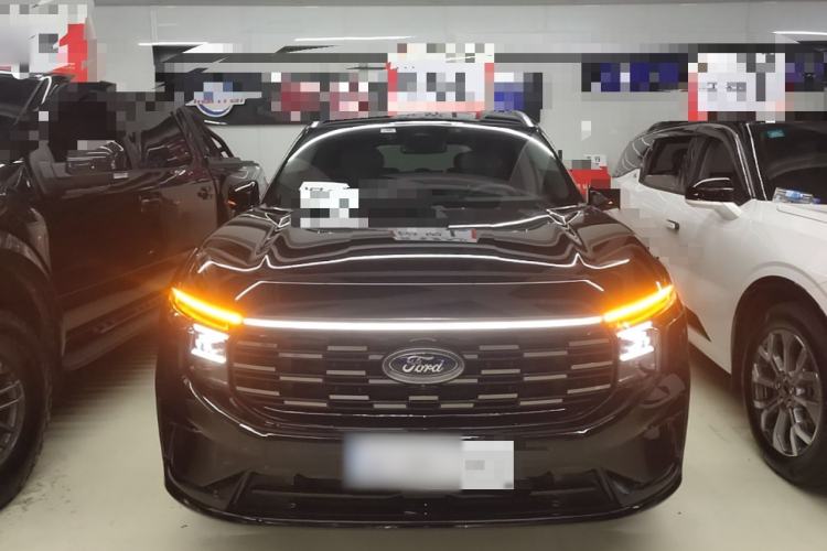 Used Ford Edge 2023 Edge L 2.0T EcoBoost E-Hybrid Four-Wheel Drive Seven-Seat Supreme Model Front
