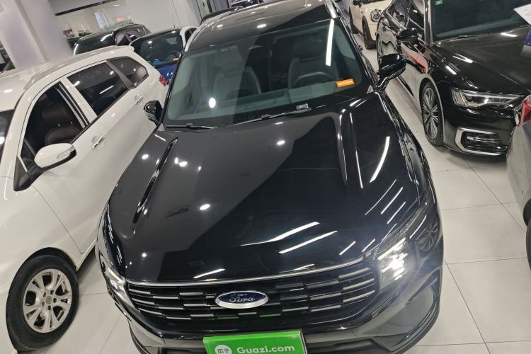 Used Ford Edge 2023 Ford Explorer L 2.0T EcoBoost Two-Wheel Drive 7-Seater Luxury Model Front
