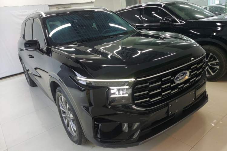 Used Ford Edge 2023 Ford Explorer L 2.0T EcoBoost Two-Wheel Drive 7-Seater Luxury Model Front Right 45 Deg