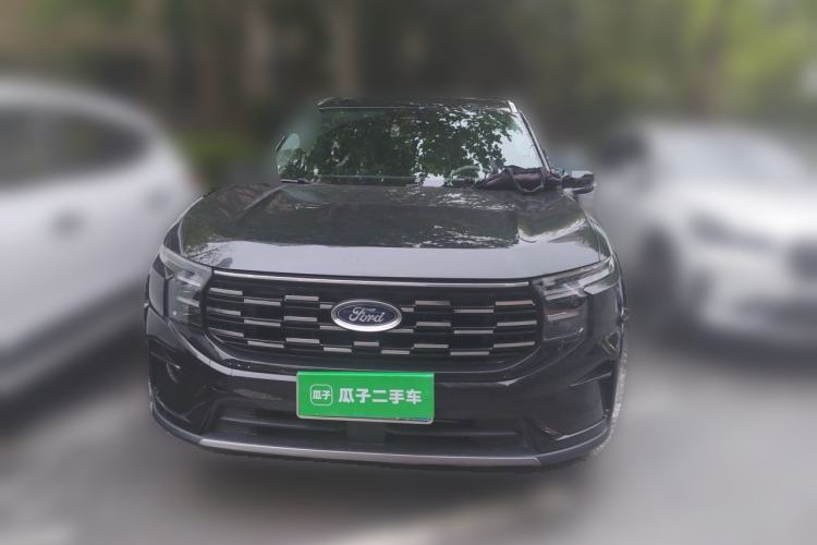 Used Ford Edge 2023 Ford Explorer L 2.0T EcoBoost Two-Wheel Drive 7-Seater Luxury Model Front