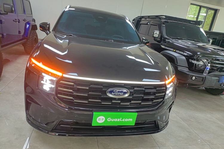 Used Ford Edge 2023 Ford Explorer L 2.0T EcoBoost Four-Wheel Drive 7-Seater Supreme Model Front