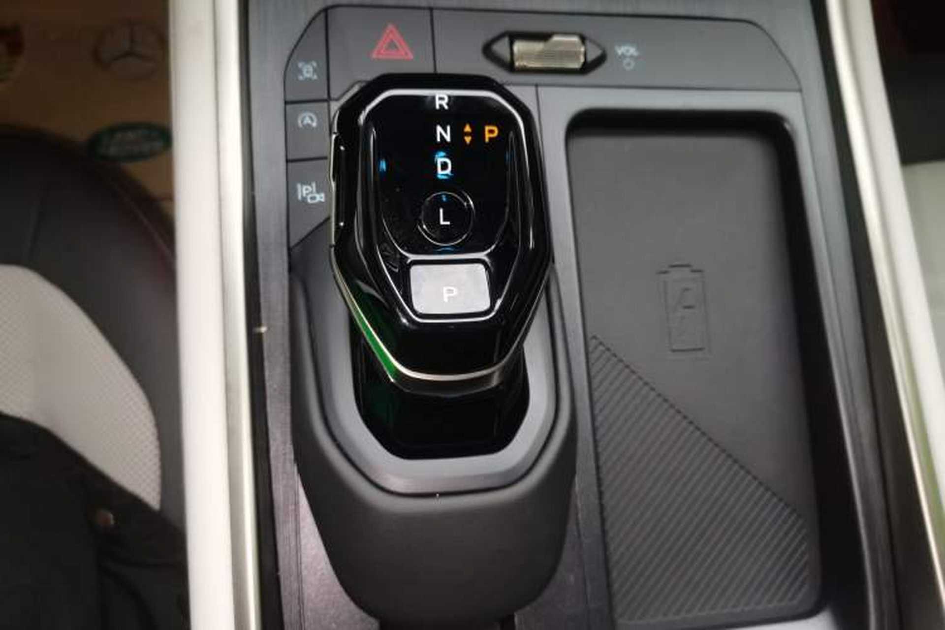 Used Ford Edge 2023 Ford Explorer L 2.0T EcoBoost Four-Wheel Drive 7-Seater Supreme Model Gear Lever